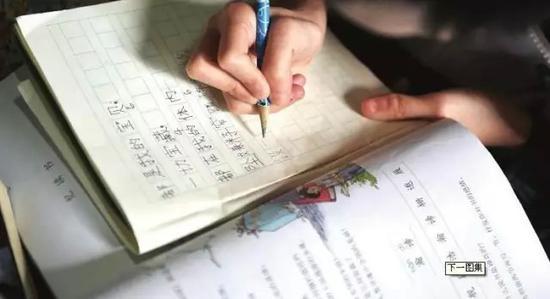 教孩子正确书写,爸妈这样做!