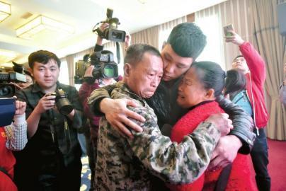 6岁被拐牢记父母名 18年后相聚 给人啥警示?