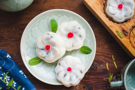 绿茶蜜豆糕
