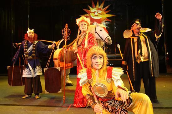 神话舞台连续剧《西游记》(第一部) 演出时间:8月11-14日 演出地点:北京喜剧院 观看年龄:3岁以上
