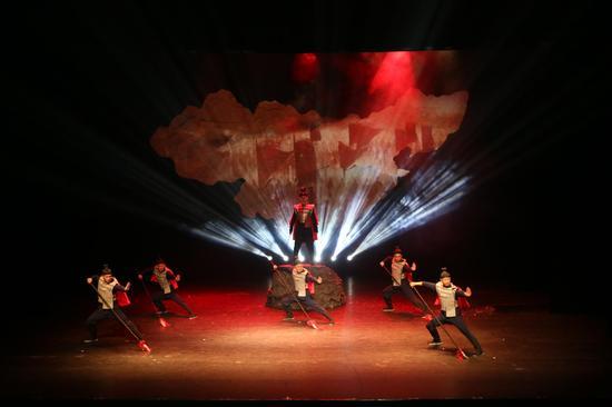 儿童剧《花木兰》 演出时间:7月30-31日 演出地点:中国儿童剧场 观看年龄:5岁以上