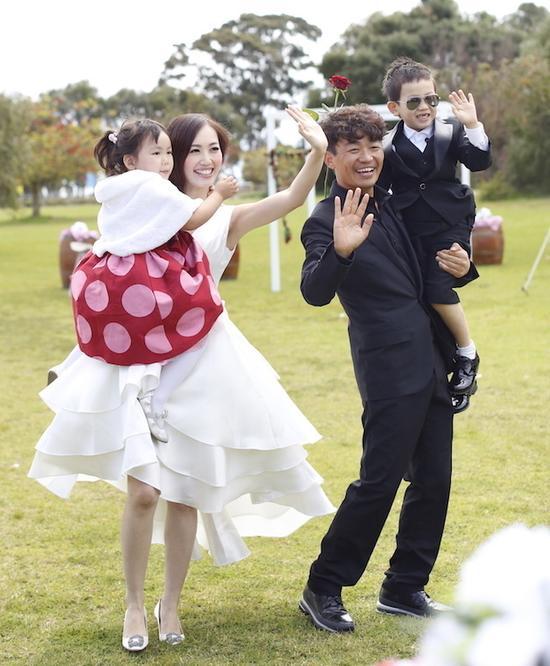 王宝强马蓉陷离婚大战