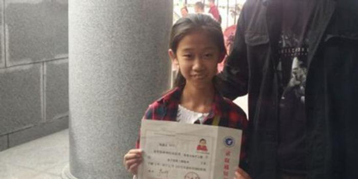 十岁女孩复读一年考上大专 未参加过义务教育