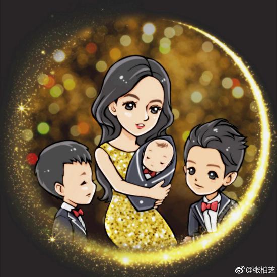 张柏芝一家四口合影