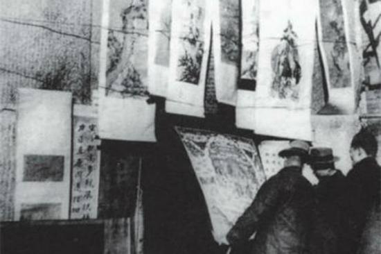 席棚布帐鳞次栉比,犹如现在的画展