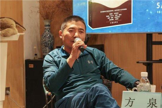 诗人、资深媒体人方泉