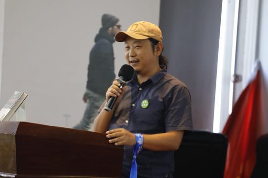 《搭车去柏林》导演及美丽公约创始人之一 刘畅