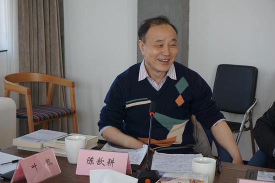 《文学报》原社长/总编、上海大学客座教授陈歆耕