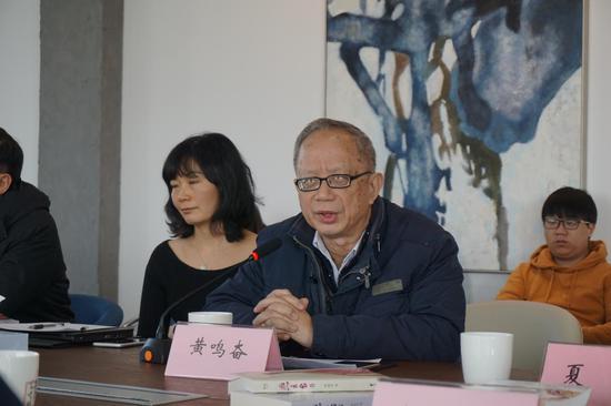 厦门大学教授黄鸣奋