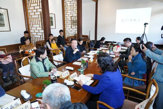 《耗子大爷起晚了》新书发布会现场