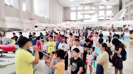 “迎八一·走进军事博物馆”国防主题游读研学活动在京举行