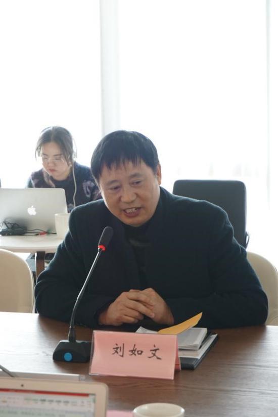 浙江省委宣传部文艺处处长刘如文