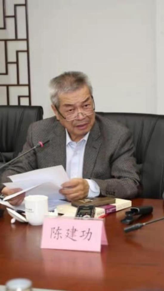 中国作家协会副主席 陈建功
