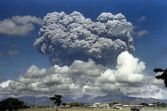 热知识：富士山随时会爆发