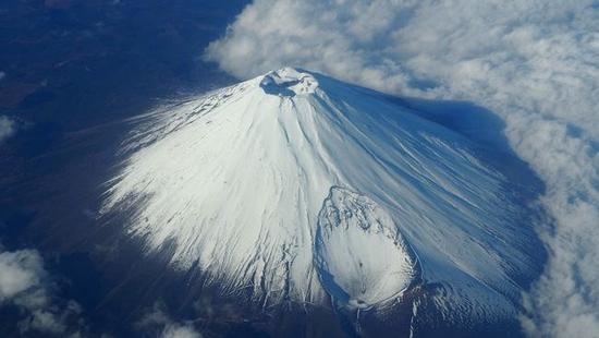 热知识：富士山随时会爆发