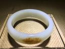 手镯1 和田玉籽料白玉 手寸内径57mm 条宽18mm 88克 2013年 30万