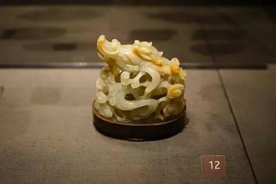 头饰 元或明朝初年,14-15世纪