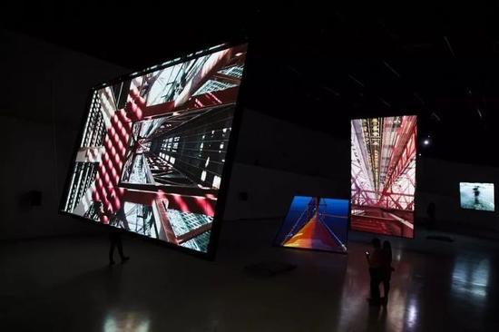 比尔·丰塔纳(Bill Fontana)Shadow soundings Installation 装置展览现场