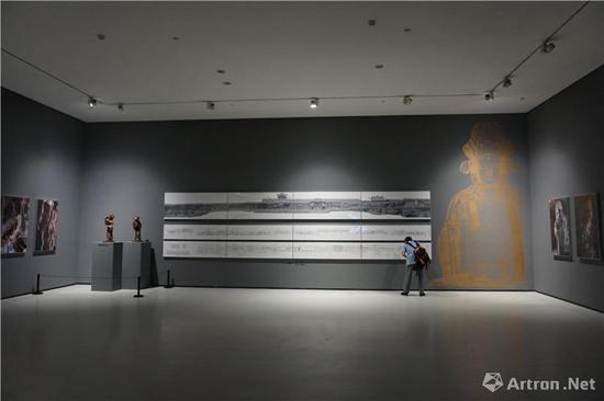 新视觉下的大足石刻:等值线图、白描图