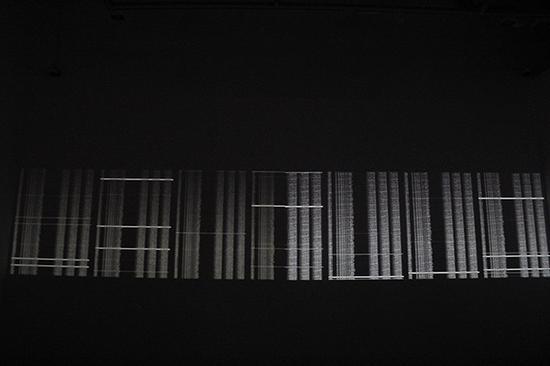 作品《档案库之梦》中的数据流