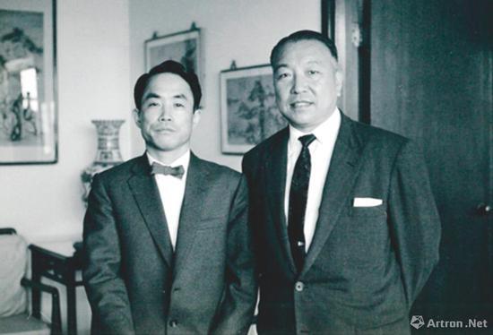 坂本五郎及仇焱之于日内瓦 Chateau-Banquet 合照,约1970年代