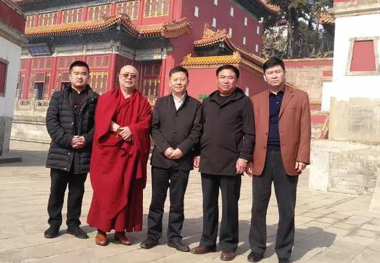 (左起:夏春代林李泓高士堂额利布格仓)