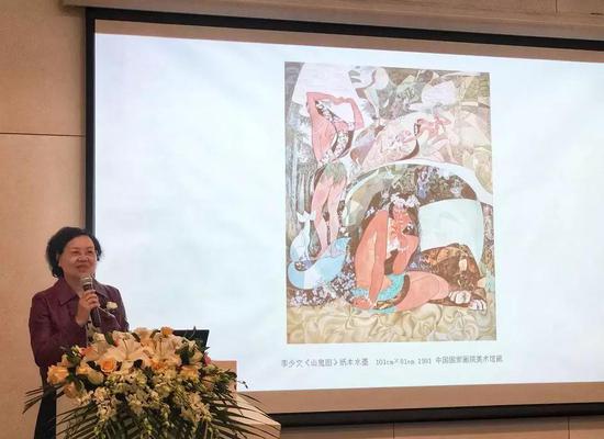 北京民生现代美术馆馆长周旭君介绍展览情况