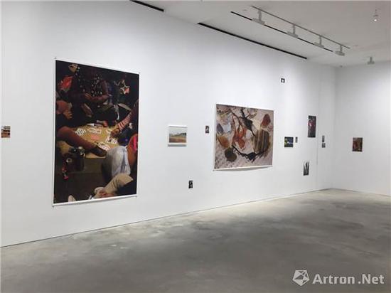 卓纳画廊:沃尔夫冈·提尔曼斯香港首展现场