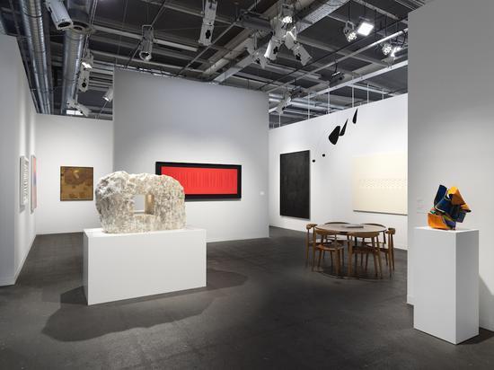 豪瑟沃斯画廊展位现场 图片由巴塞尔艺术展提供