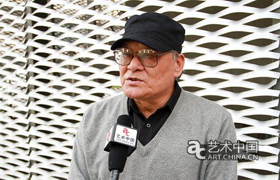 艺术评论家龚云表接受艺术中国记者的采访