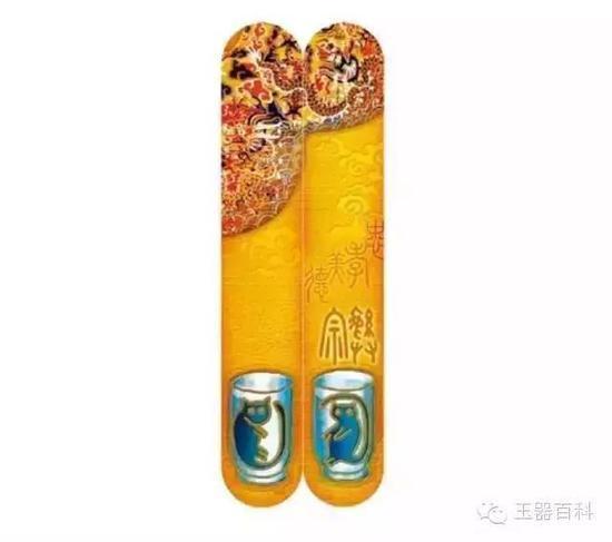 宗彝,即宗庙彝器,作尊形。