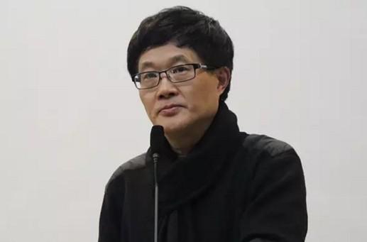 吕澎