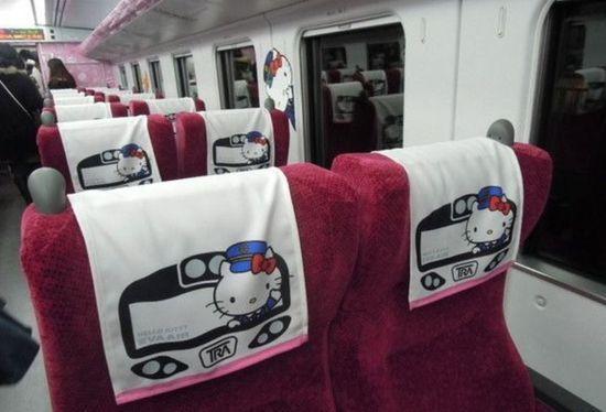 高铁内部