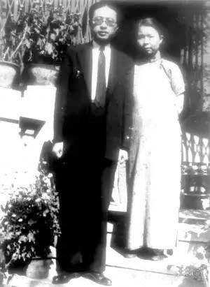 胡仲文夫妇合影(胡宗渊提供)