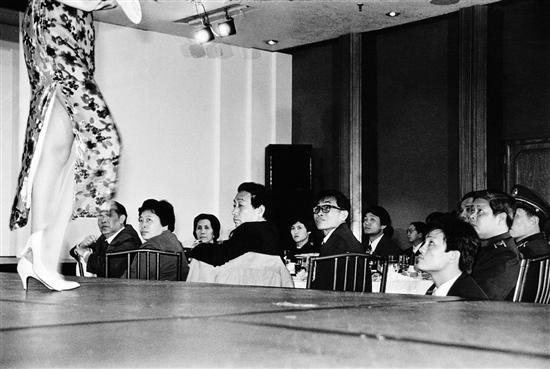 1986 广东广州 白天鹅宾馆举办广州首次时装表演