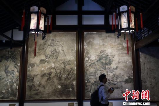 历经十年修缮、150岁的太平天国王府壁画终现真身。 泱波 摄