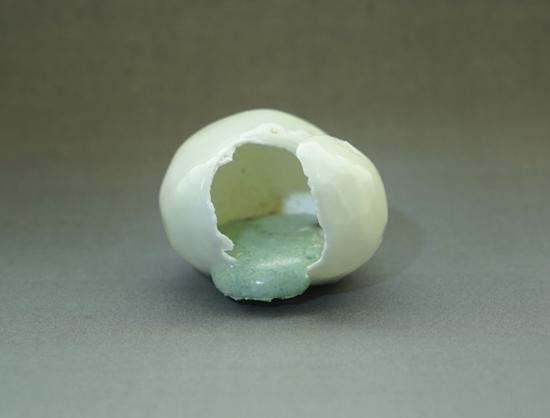 方力钧,2013小稿,5.5x5x3.5cm,陶瓷,2013年