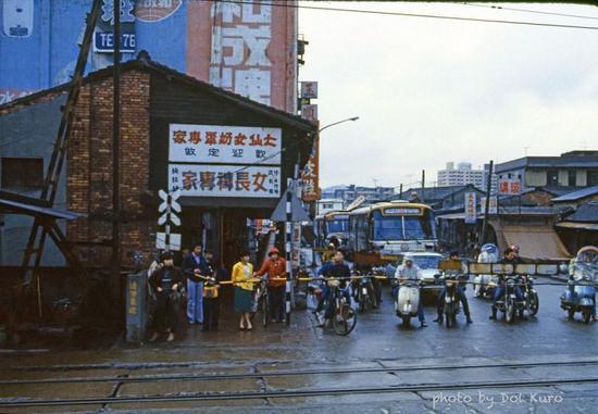 台北虎林街铁路大桥