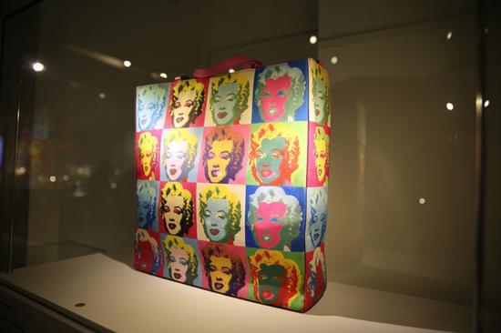 近期开幕的《BAGISM 包·当代》上的部分展品