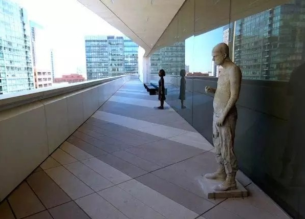 新SFMOMA的室外平台。 图片:Courtesy of Ben Davis