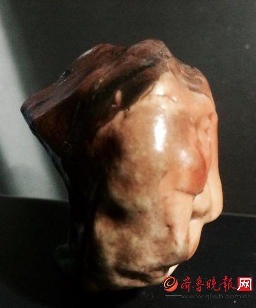 祥和的戈壁情侣