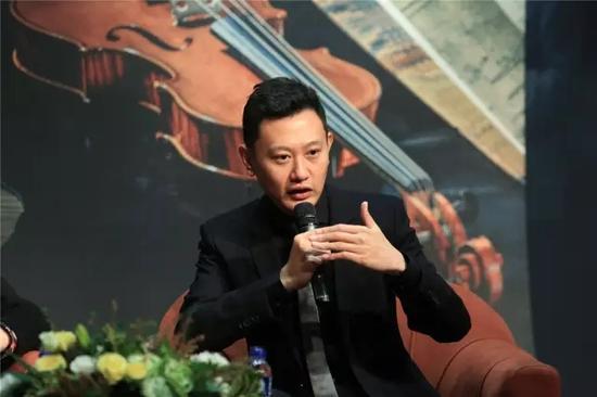 著名小提琴演奏家 陈曦