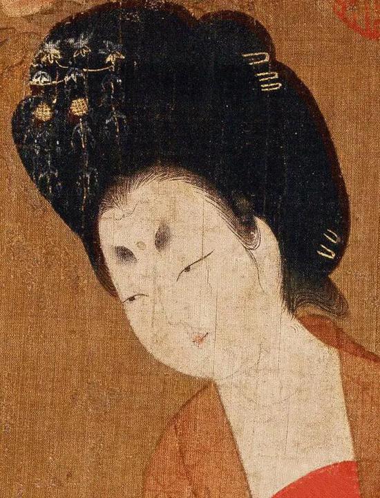 唐 · 周昉《簪花仕女图》 仕女局部