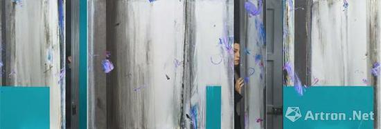 杜雨舟《窥+=》 布面油画 丙烯 120x350cm 南京艺术学院 指导老师:张新权