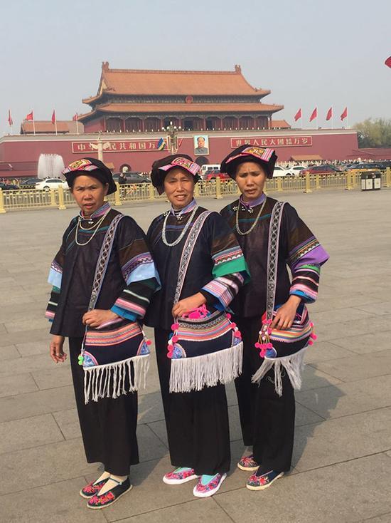 本文图均为 高源 图