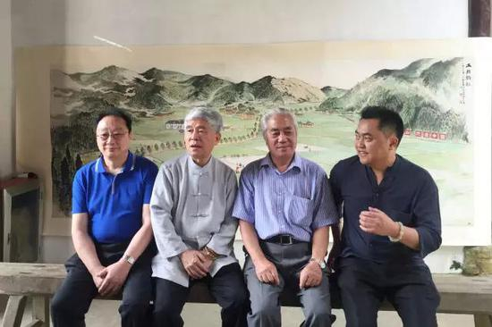 左起依次为:谢定琨先生、郑竹三先生、陆亨先生、魏辉先生