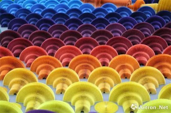 《花海》局部 ,李洪波,2016年