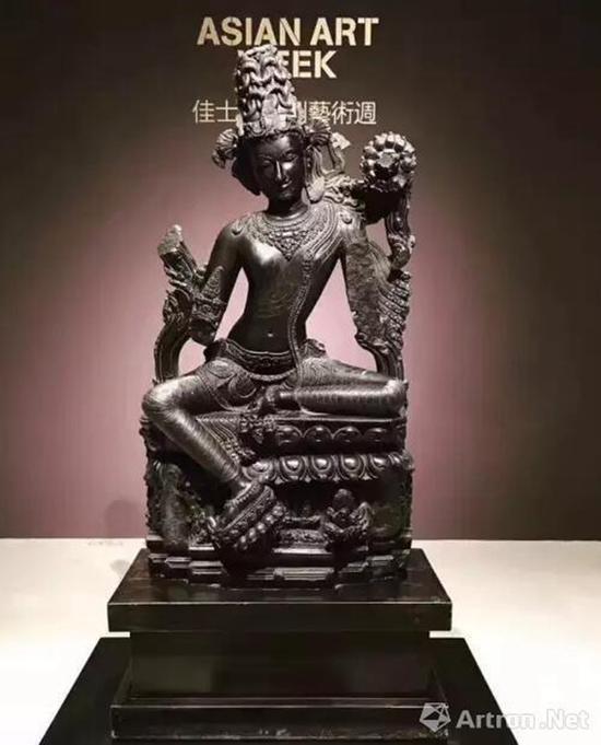 回顾本季的佛造像TOP榜单,拔得本季头筹就是这尊900年历史的黑石世尊观音像。