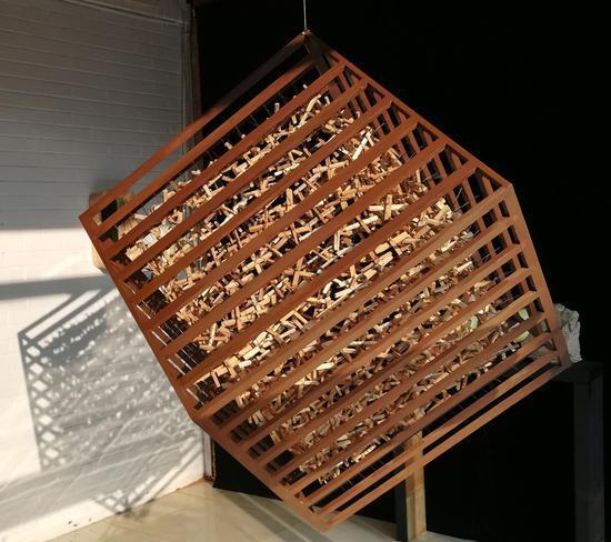刘国栋作品《表·里》
