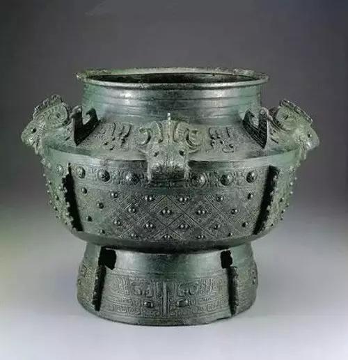 器型名称:罍léi